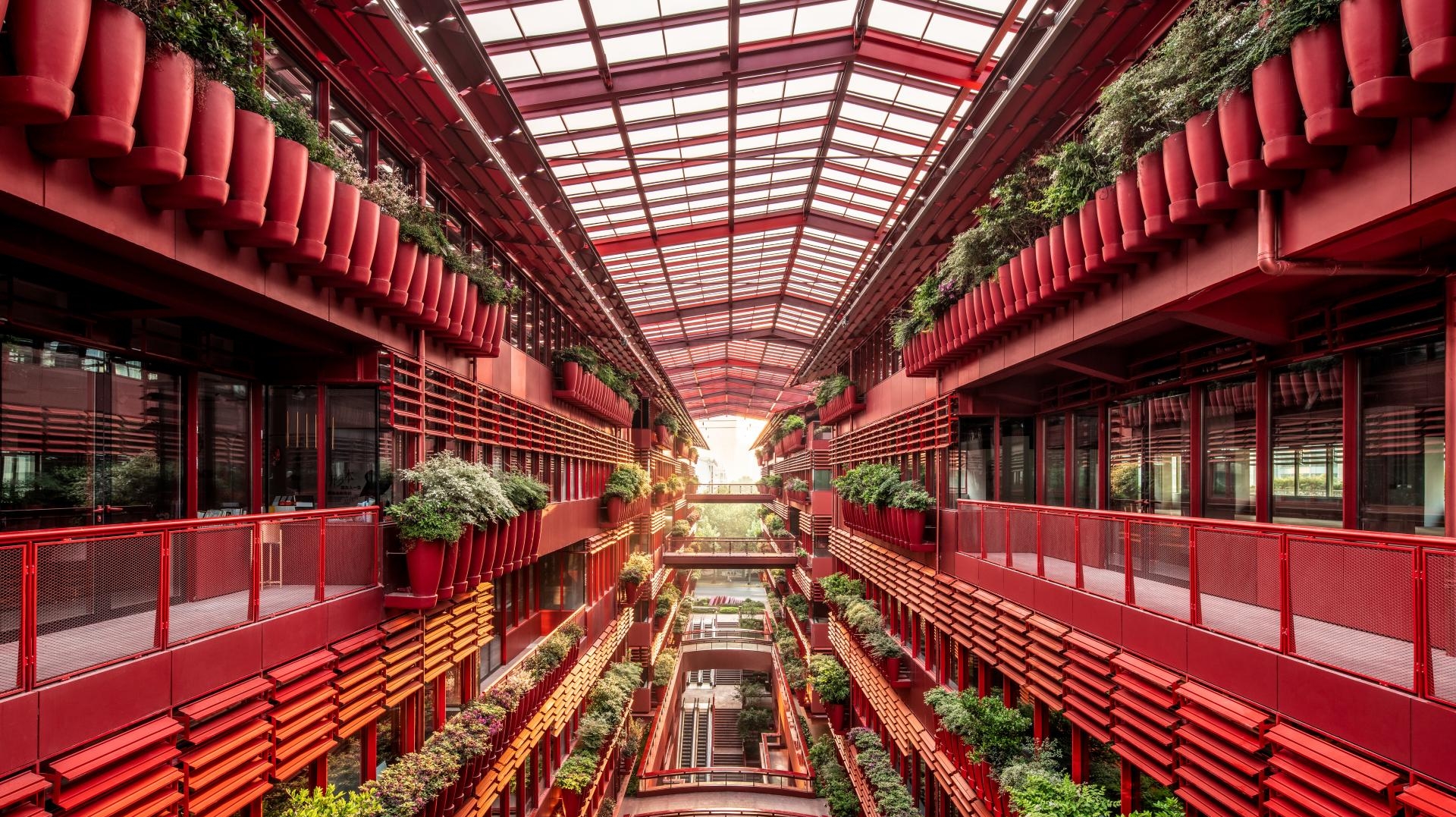 1647753499_1920x1077